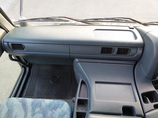 中古トラック UDトラックストラクタヘッド #14