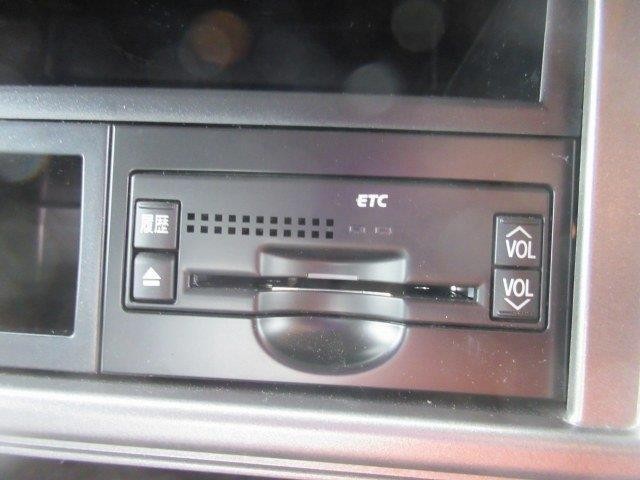 中古トラック 日野クレーン付 #18