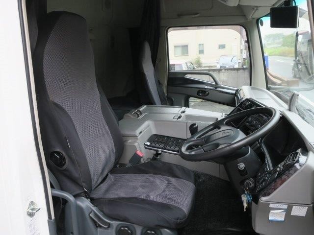 中古トラック 三菱ふそうアルミウィング #12