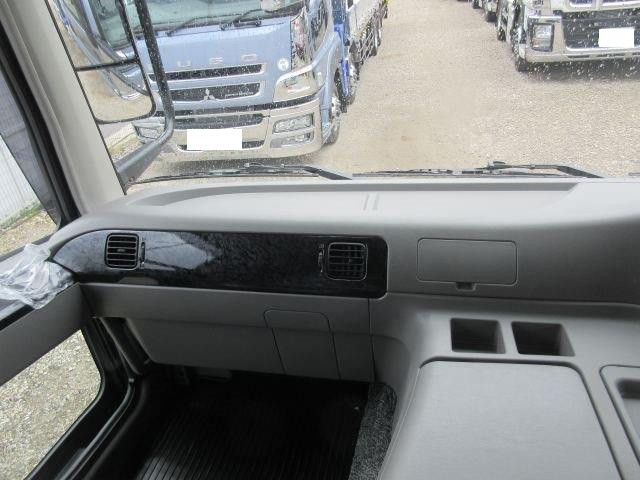 中古トラック 三菱ふそうクレーン付 #12