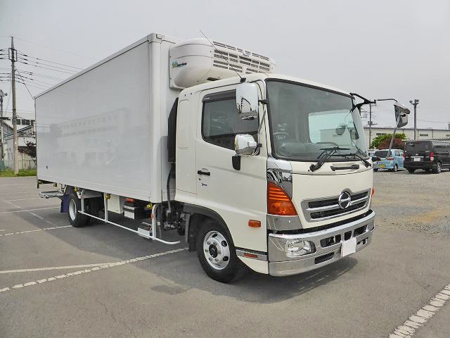 中古トラック 日野冷凍バン #2