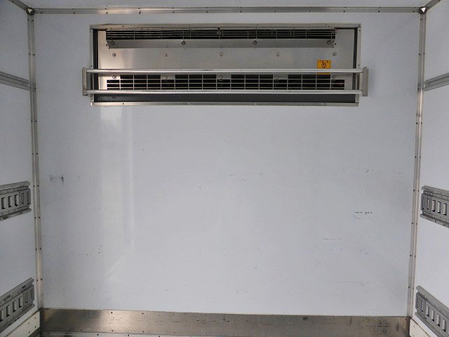 中古トラック 日野冷凍バン #22