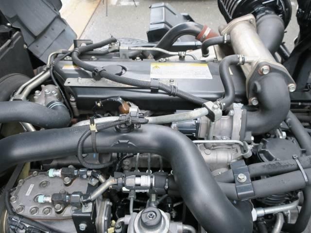 中古トラック いすゞ冷凍バン #12