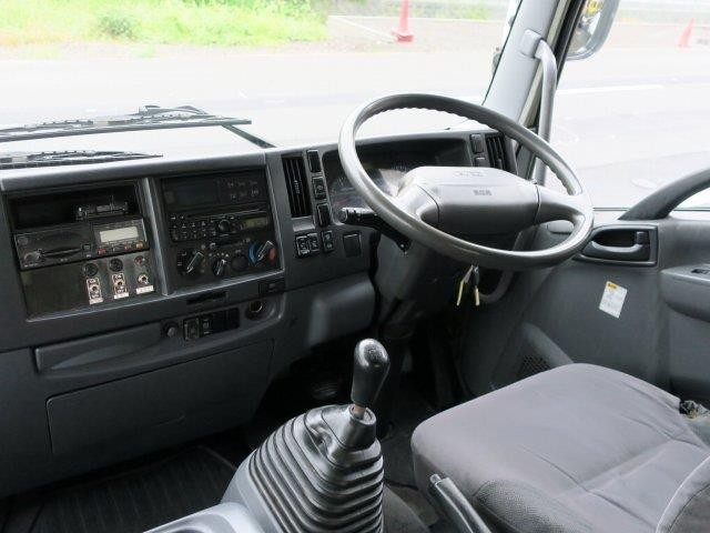 中古トラック いすゞ冷凍バン #16