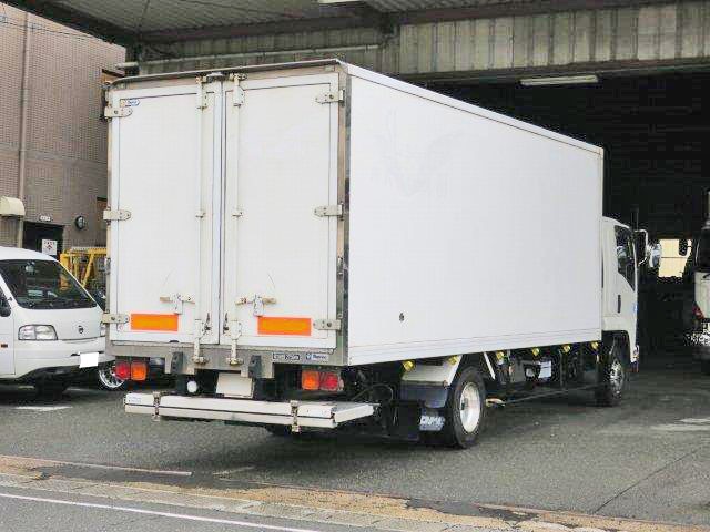 中古トラック いすゞ冷凍バン #3