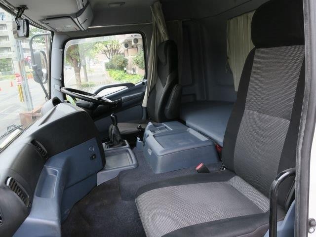 中古トラック 日野冷凍バン #19