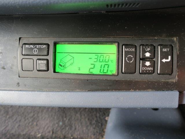 中古トラック 日野冷凍バン #21