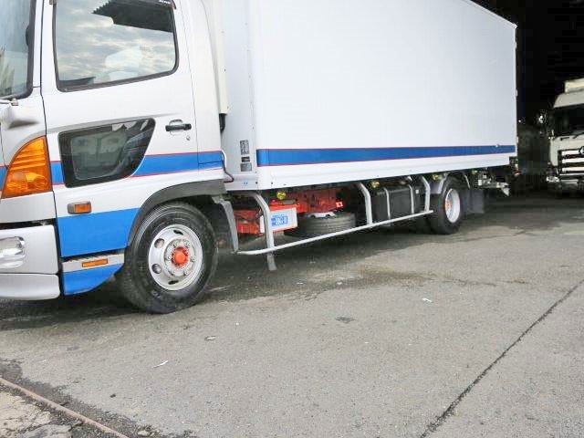 中古トラック 日野冷凍バン #9