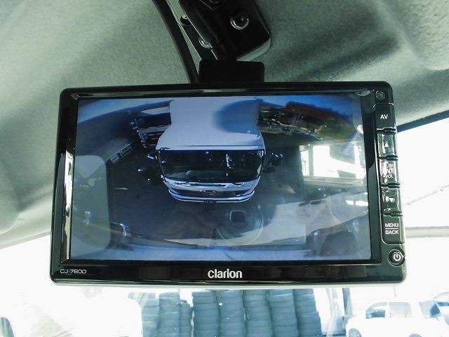 中古トラック いすゞ冷凍バン #17