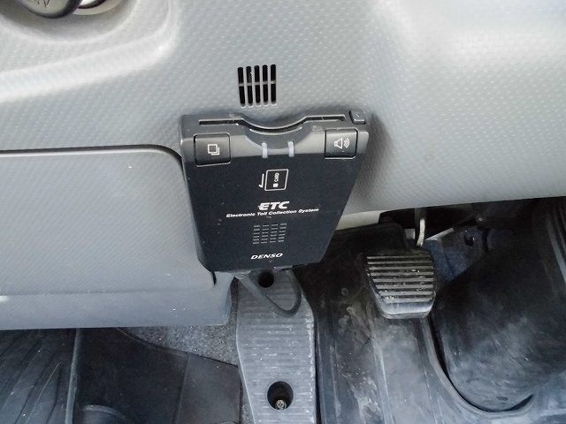 中古トラック いすゞ冷凍バン #18