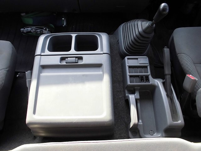 中古トラック いすゞ冷凍バン #19