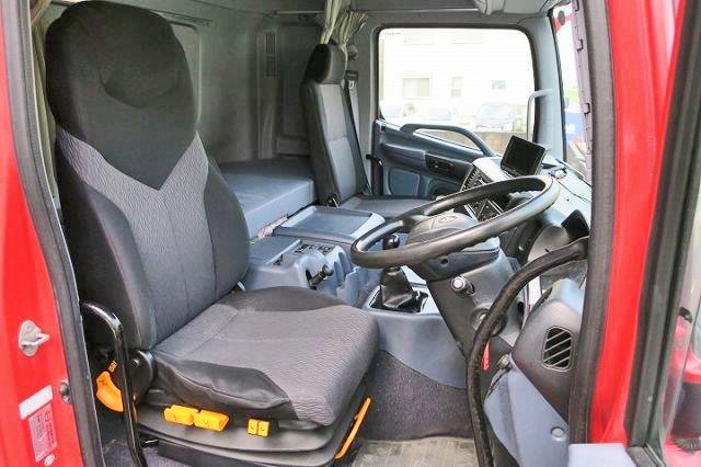 中古トラック 日野冷凍バン #12