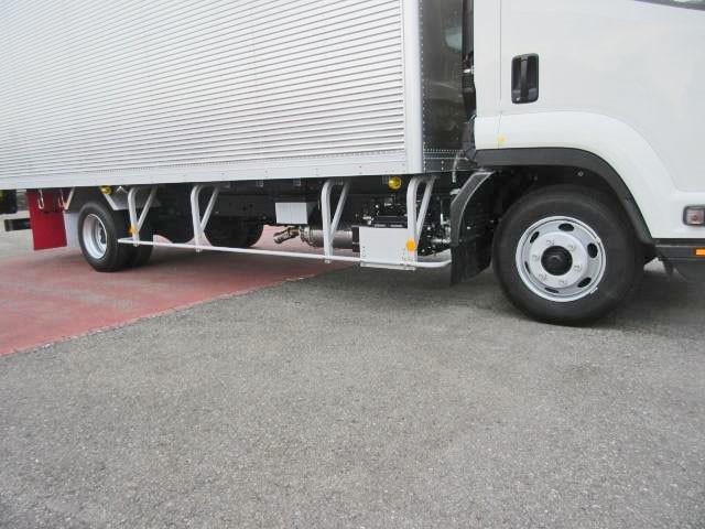 中古トラック いすゞアルミバン #12