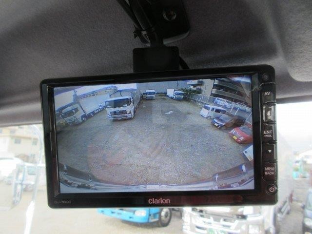 中古トラック いすゞ冷凍バン #20