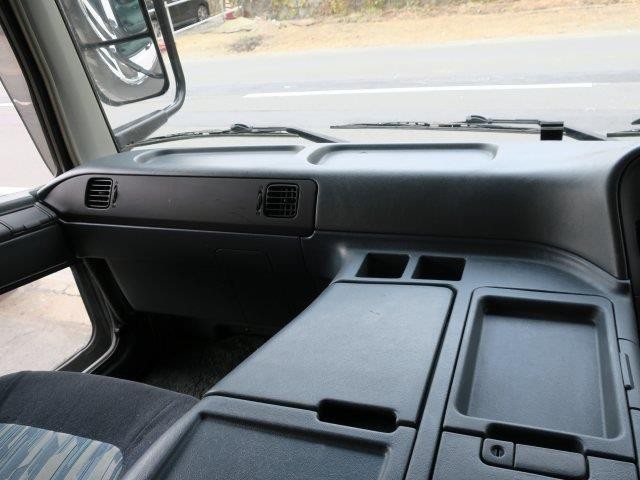 中古トラック 三菱ふそう冷蔵冷凍車 #13