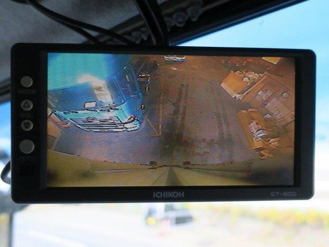 中古トラック 三菱ふそう冷蔵冷凍車 #21