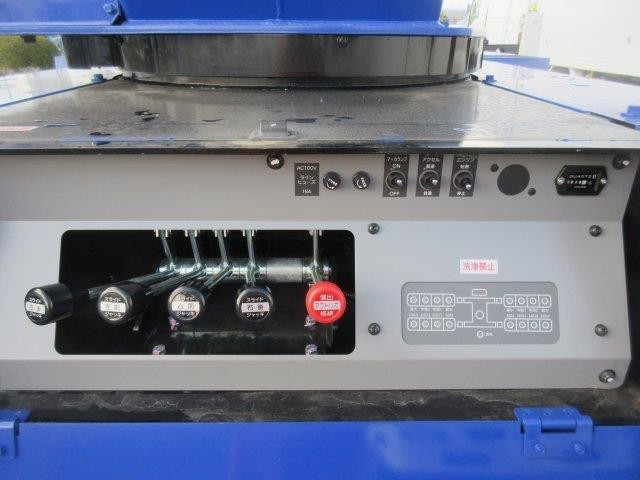 中古トラック いすゞ高所作業車 #10