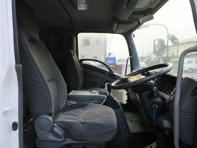 中古トラック いすゞアルミバン ＃13