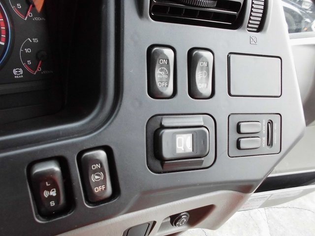 中古トラック 三菱ふそうトラクタヘッド #21