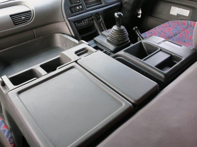 中古トラック いすゞ粉粒体運搬車 #18