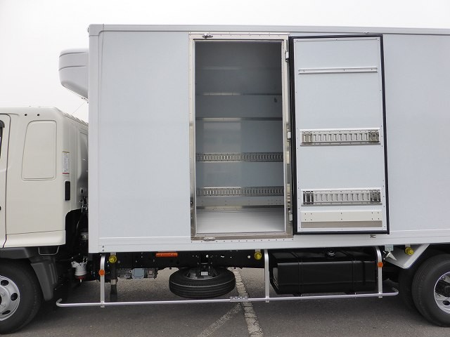 中古トラック 日野冷蔵冷凍車 #7