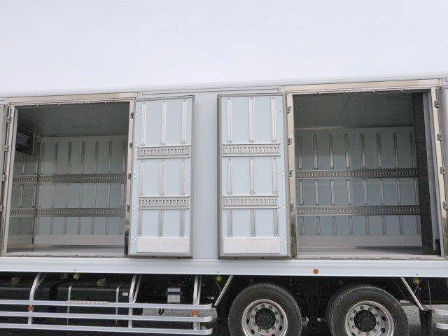 中古トラック 日野冷凍バン #7