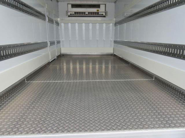 中古トラック 日野冷蔵冷凍車(冷凍バン) #13