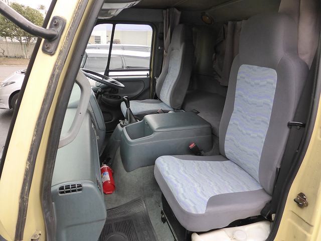 中古トラック UDトラックスアルミバン ＃17