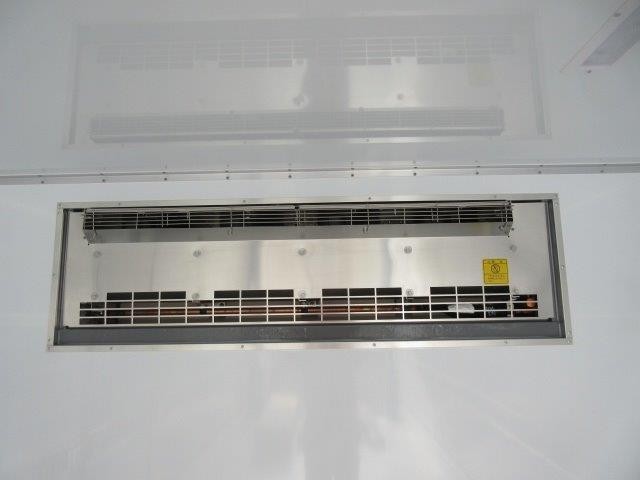 中古トラック いすゞ冷凍バン #8