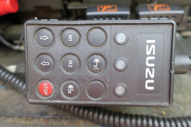 中古トラック いすゞ冷凍バン #21