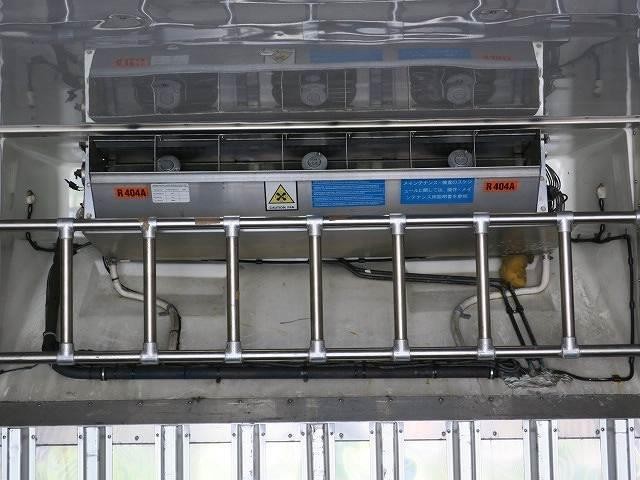 中古トラック 日野冷凍バン #8