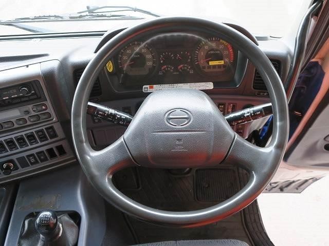 中古トラック 日野冷凍バン ＃17