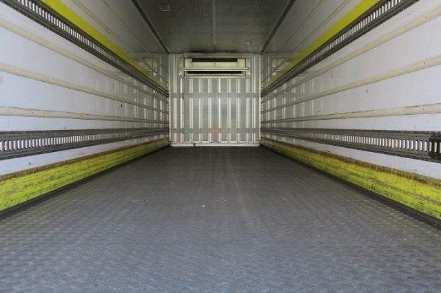 中古トラック 日野冷凍バン ＃10