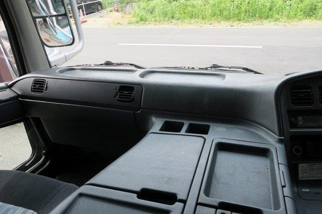 中古トラック 三菱ふそう冷凍バン ＃13