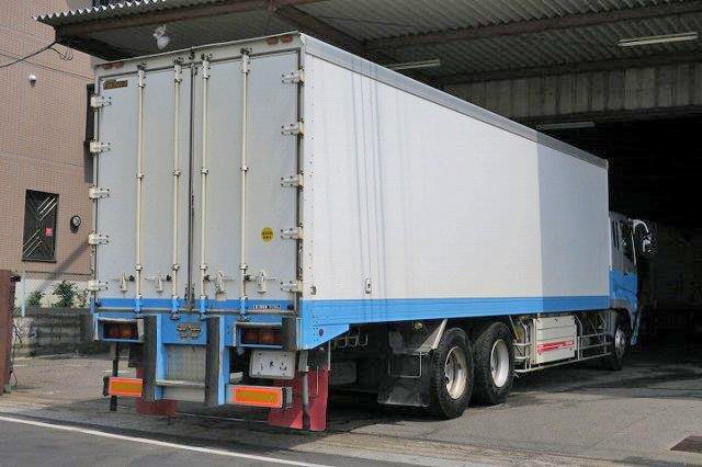 中古トラック 三菱ふそう冷凍バン ＃3