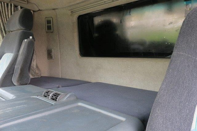 中古トラック 三菱ふそう冷凍バン ＃22