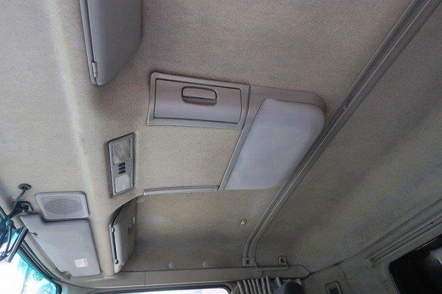 中古トラック 三菱ふそう冷凍バン ＃23