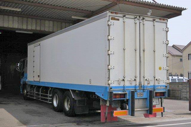 中古トラック 三菱ふそう冷凍バン ＃4