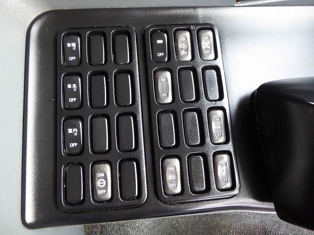 中古トラック 三菱ふそう冷凍バン ＃21