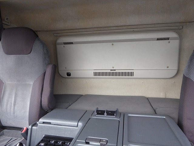 中古トラック 三菱ふそう冷凍バン #23