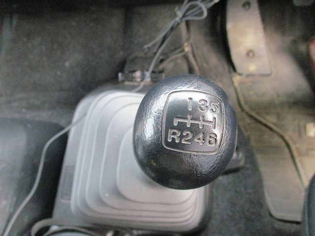 中古トラック 日野冷凍バン #17