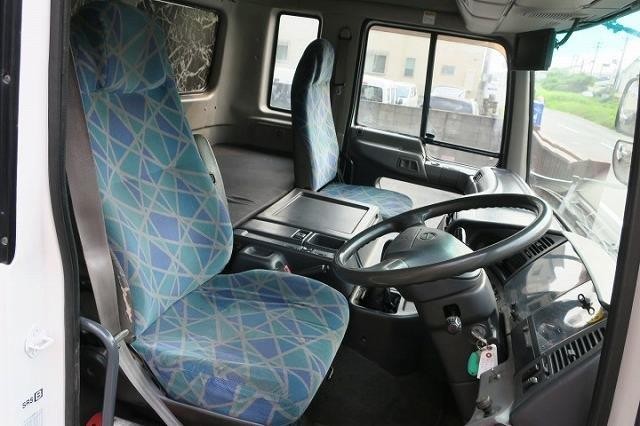 中古トラック 日野冷凍冷蔵車 #13