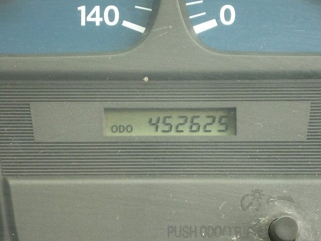 中古トラック UDトラックスアルミバン #18