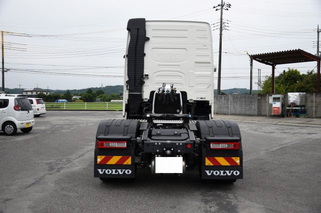 中古トラック ボルボトラクタヘッド #4