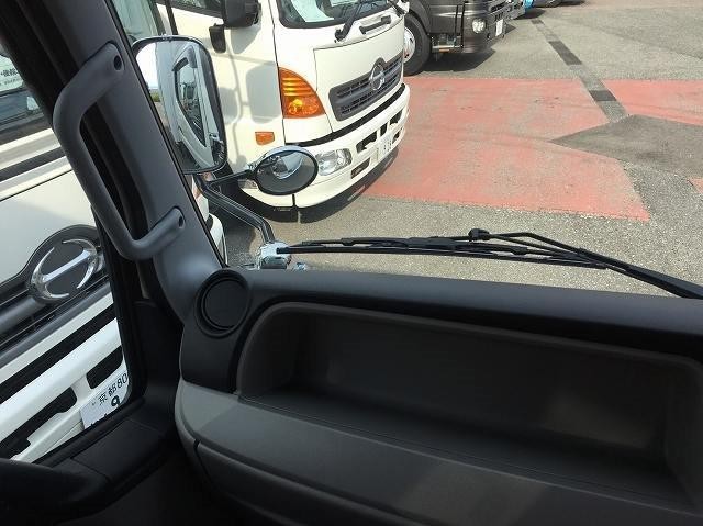 中古トラック 三菱ふそう冷凍バン #14