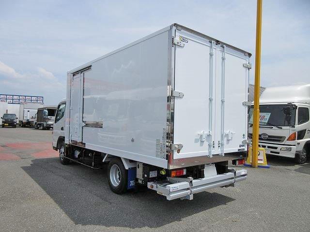 中古トラック 三菱ふそう冷凍バン #4