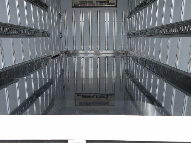 中古トラック 三菱ふそう冷凍バン #7