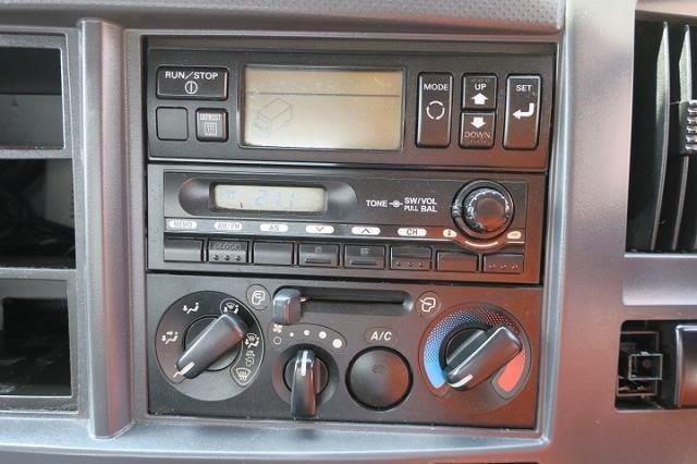 中古トラック いすゞ冷凍バン #20