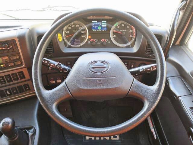 中古トラック 日野冷凍バン #17