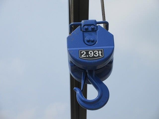 中古トラック いすゞクレーン付平ボディ #9
